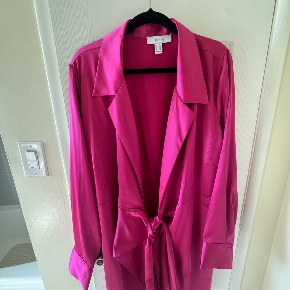 Forever 21 Fuchsia Blouse